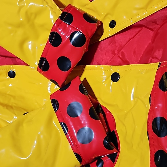 Driplets 🎁 by Wippette Kids Hooded Lady Bug Raincoat - Picture 9 of 11